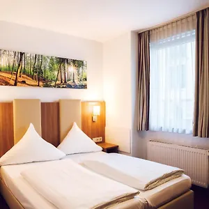 https://domblick-garni.topcolognehotels.com